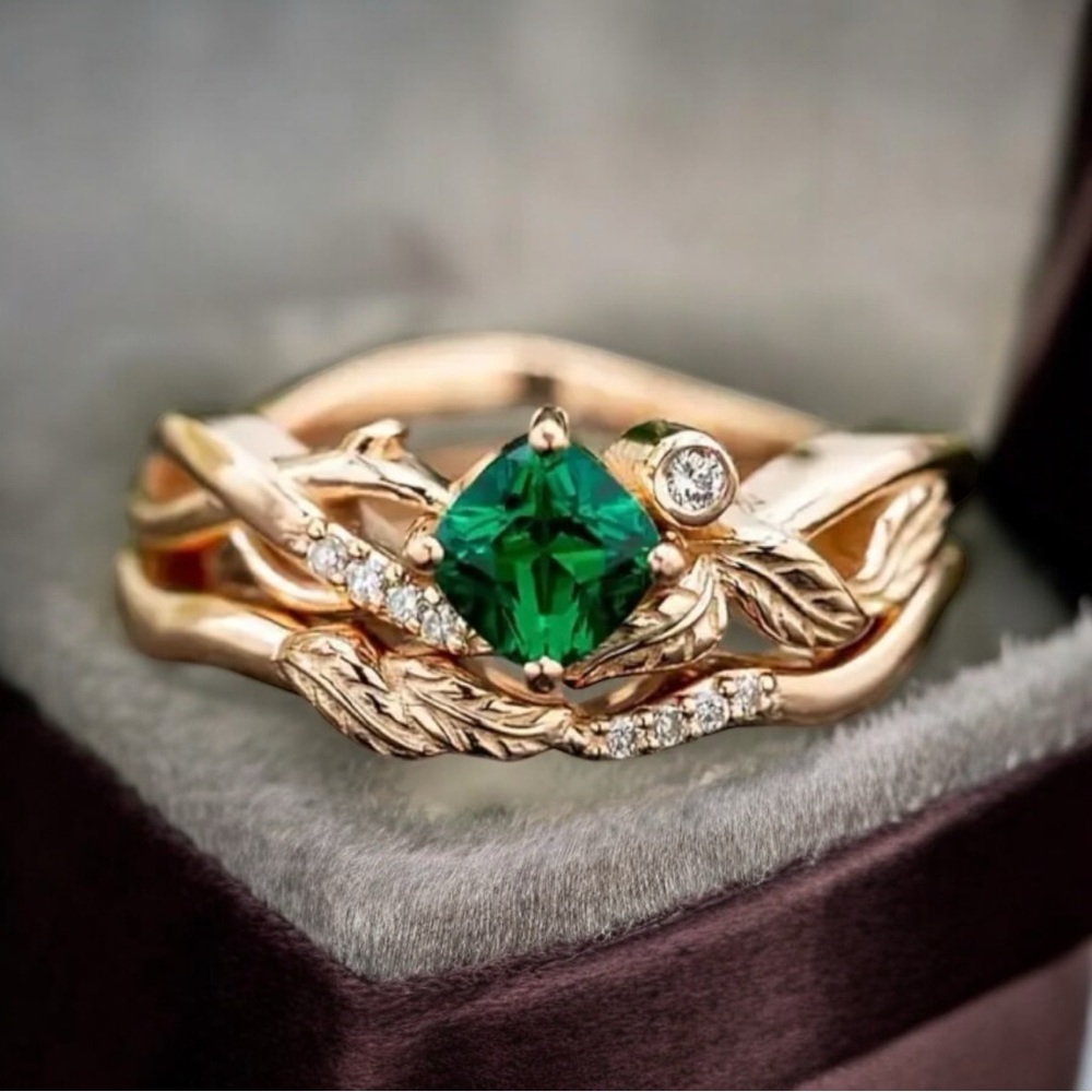 Enchanted Forest Green CZ Rose Gold Ring. New.
